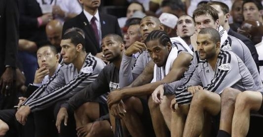 埃尔切名宿：我当年边踢边养应对耻骨炎，亚马尔伤势并未恶化（埃尔切传奇：当年我带伤边踢边养对抗耻骨炎，亚马尔伤情未加重）