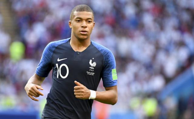 西甲：皇马客场2-2战平比利亚雷亚尔（西甲：皇马客场2-2平比利亚雷亚尔）