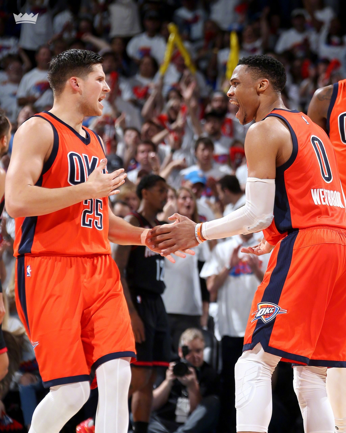 罗马诺：曼联视若昂-戈麦斯为机会型选择，前提是狼队愿放人（罗马诺：若狼队点头，曼联将把若昂-戈麦斯列为机会引援）