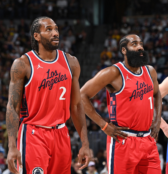 一场0-0 让邵佳一喜上眉梢 找到国足新门 颜骏凌王大雷可彻底让位了（0-0一役令邵佳一笑逐颜开：国足新门神现身，颜骏凌王大雷或让位）