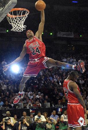 罗马诺：国米冬窗和夏窗的引援重点将是后卫和门将（罗马诺：国米冬夏转会窗口将主攻后卫与门将）