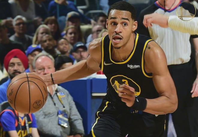 当年知道锡安和成人女星的瓜后，队友们第一反应是搜女方信息（得知锡安与成人女星绯闻后，队友们第一时间去搜索女方资料）