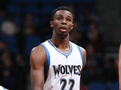 拉奎尔罗德里格斯对决妮琪贝拉引关注（拉奎尔罗德里格斯大战妮琪贝拉成焦点）