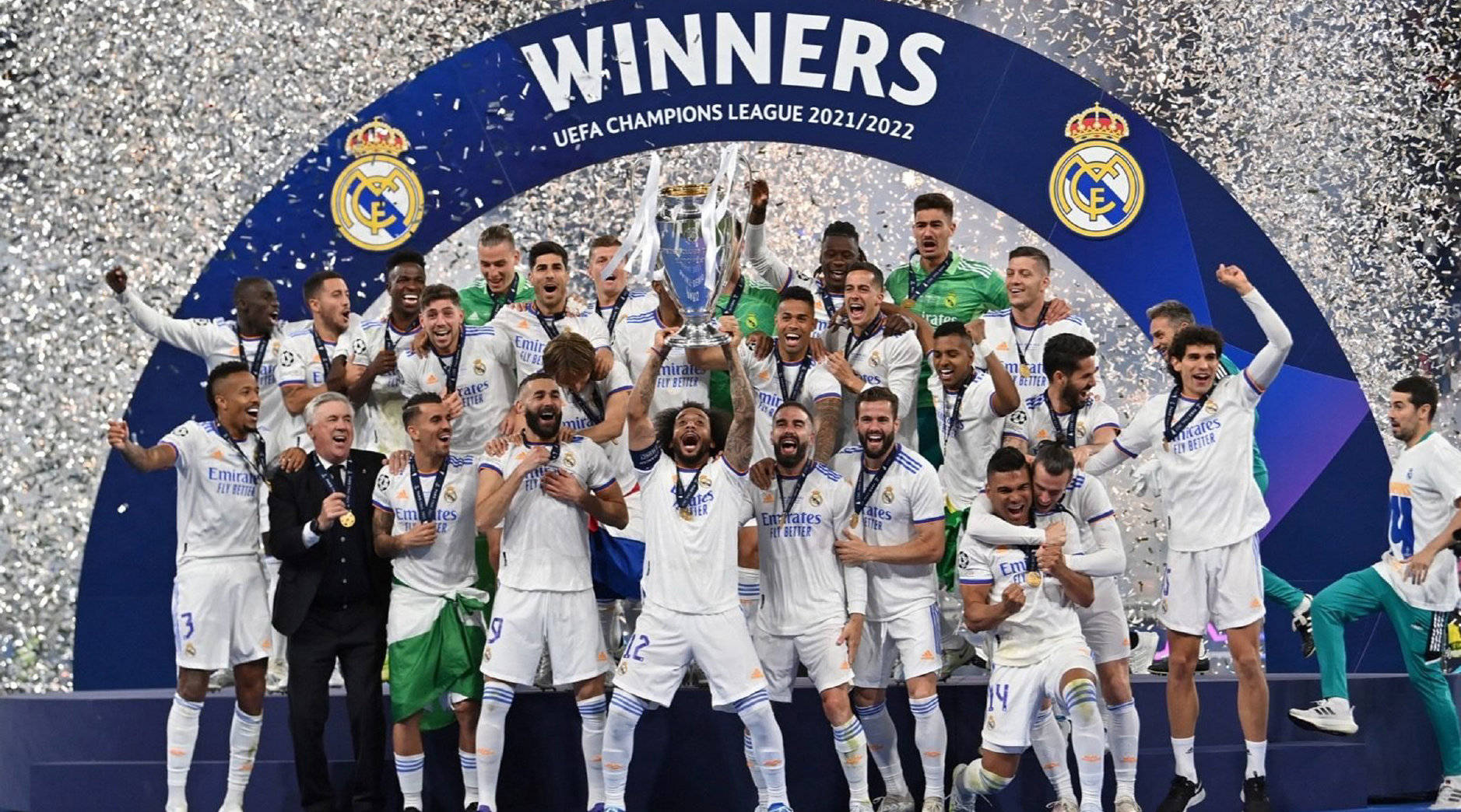 马卡：皇马2025年以零冠黯然收官，是一个充满动荡的体育赛季（马卡：动荡赛季，皇马2025年无冠收场）