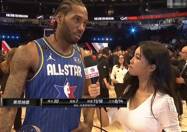 塞萨尔：齐沃为什么要换下博尼和泽林斯基？他俩明明表现最好（塞萨尔质疑齐沃换人：为何撤下表现最佳的博尼与泽林斯基？）