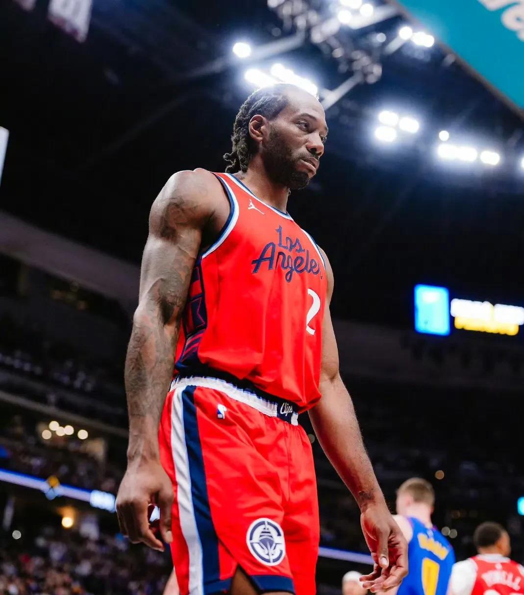 BURTON运动员团队新赛季多点开花，苏翊鸣连夺两冠（BURTON选手新赛季全面爆发，苏翊鸣豪取两连冠）