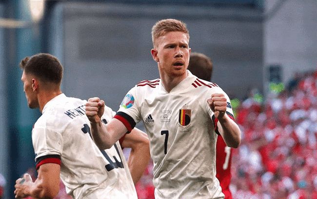 沈月录节目滚落山坡，王鹤棣救援未果（录制节目时沈月意外滚下山坡，王鹤棣营救未果）