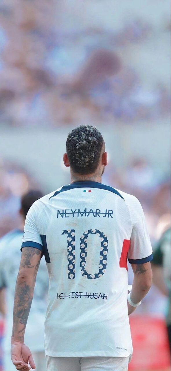 如果出战多特，B席将成为第4位达成欧冠百场的葡萄牙球员（出战多特即达成：B席将成葡萄牙第4位欧冠百场球员）