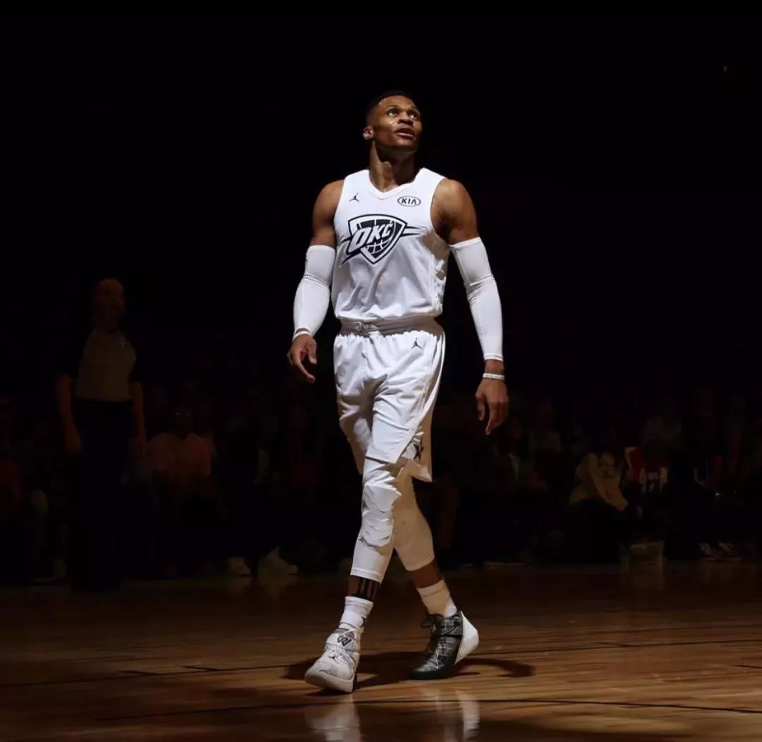 五大联赛金靴榜三人并列，竞争极其激烈（五大联赛金靴榜三强并列，争夺白热化）