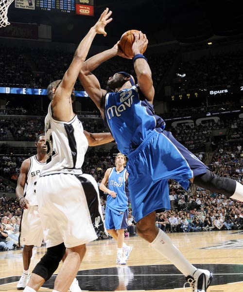 CBA：吉林队主场逆转击败四川（CBA：吉林主场完成逆转击退四川）